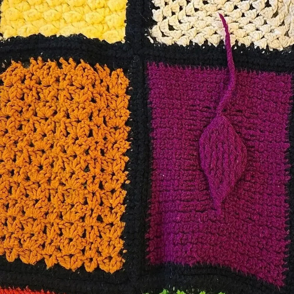 Vtg 1970's Crochet Granny‎ square Roseanne Boho 73